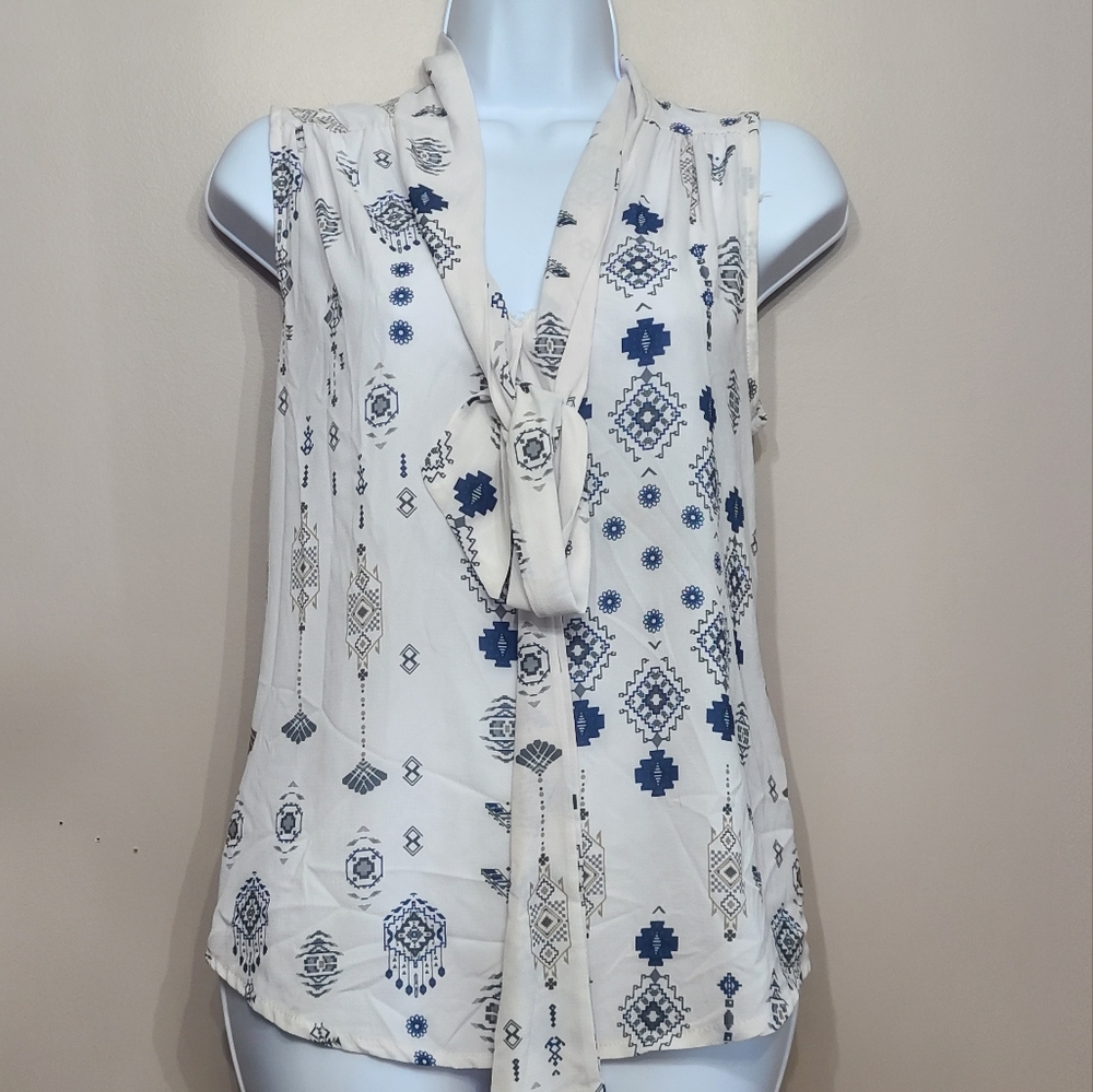 Elena Baldi Lightweight Flowy Blouse size small in great condition